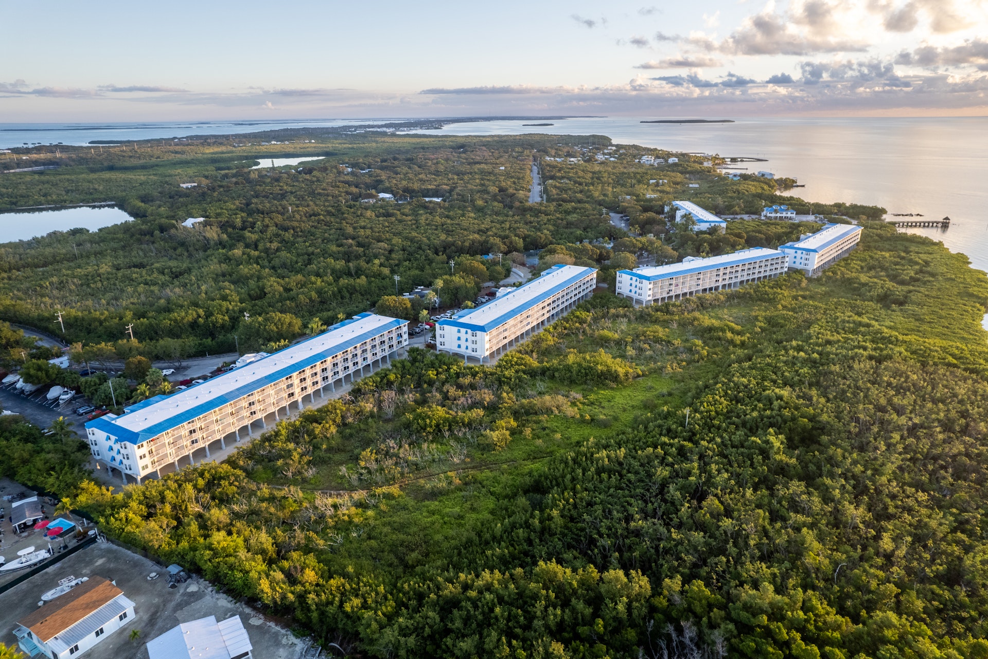Ocean Pointe Suites at Key Largo - Aerial view of the property