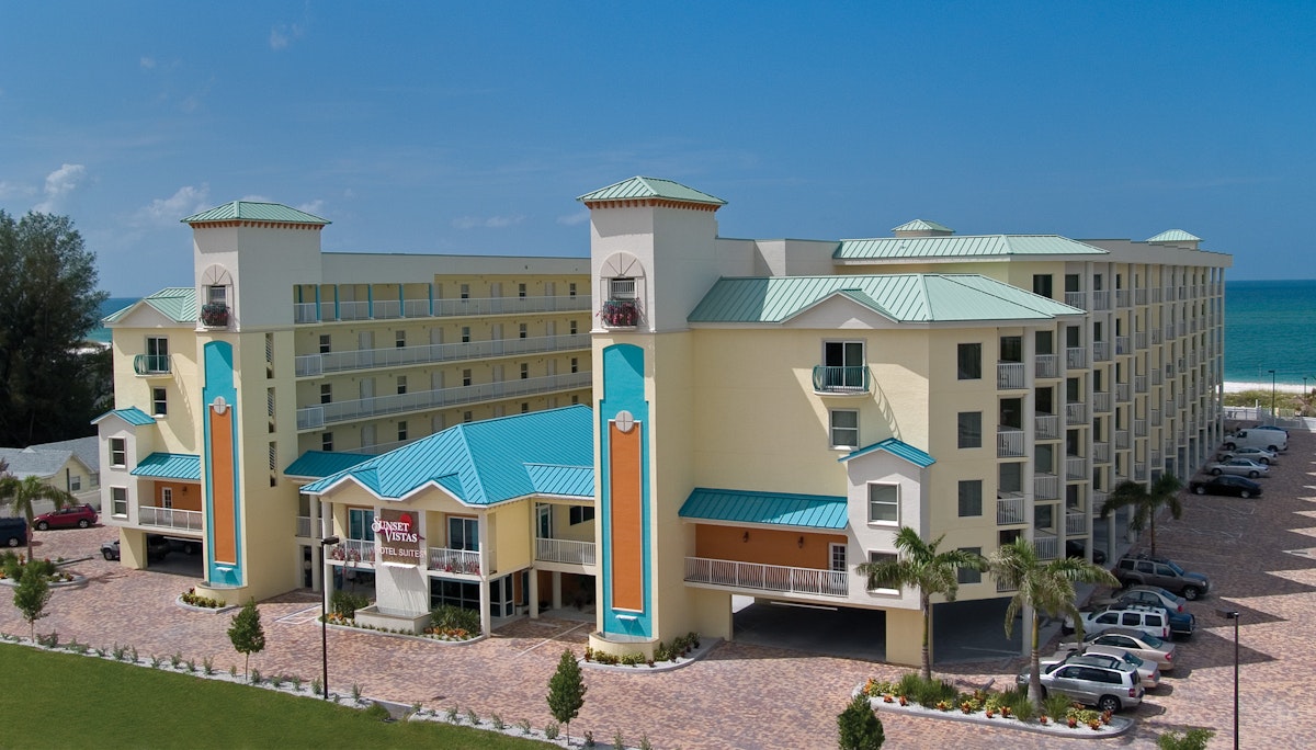 The ultimate guide to staying at Sunset Vistas Beachfront Suites