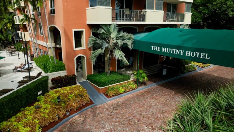 The Mutiny Hotel Entrance and Canopy