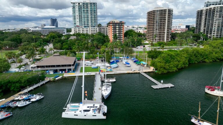 View of The Mutiny Hotel on The Bay from the Marina