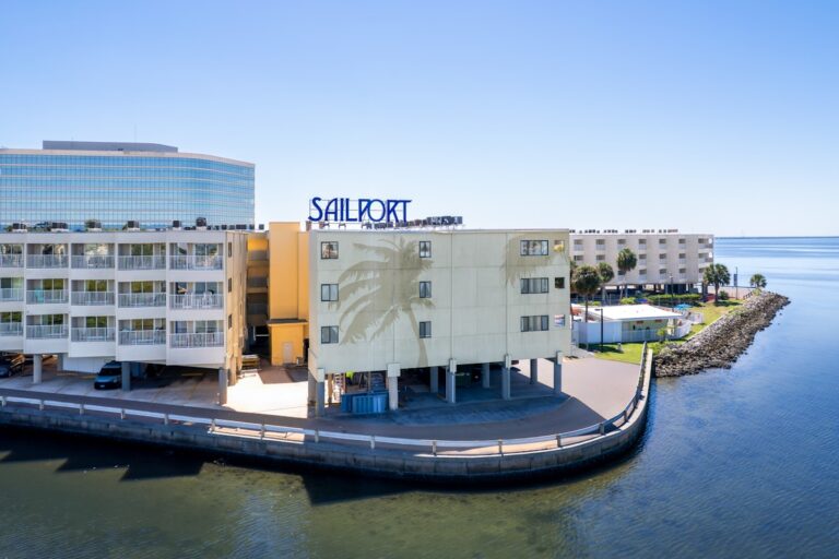 Sailport Waterfront Suites - Aerial View