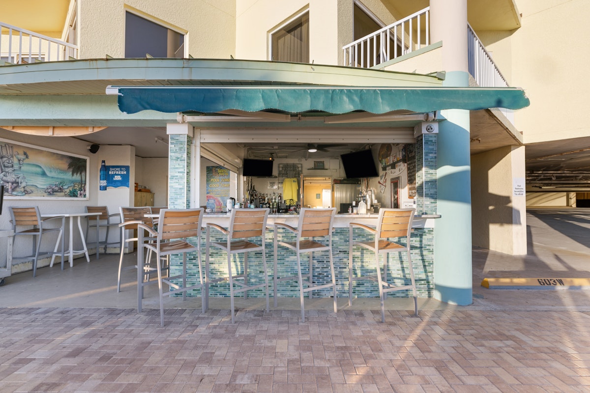 Sunset Vistas Tiki Bar